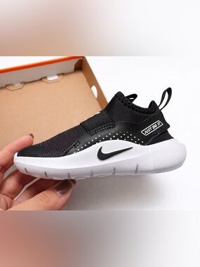 Nike Flex Runner 4 TD Black White Toddler Shoes Size 7C NIB Slip On Athletic